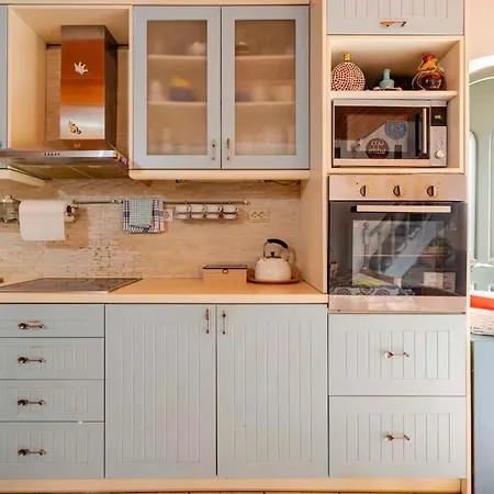 Hébergement de vacances Kalavrita Winter Retreat - Homely Spacious *