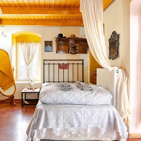 Hébergement de vacances Kalavrita Winter Retreat - Homely Spacious *