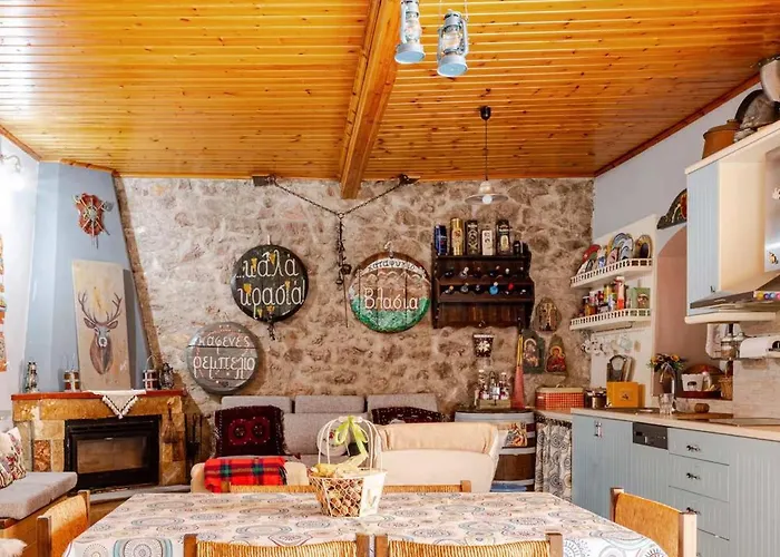 Kalavrita Winter Retreat - Homely Spacious Feriehus